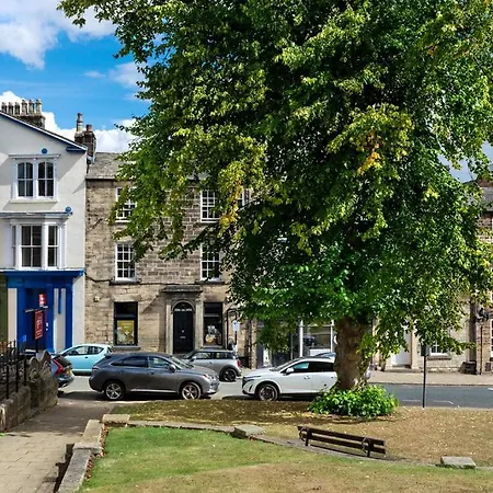 The Old Toffee Works, Montpellier Quarter, Next To Pump Free Parking *